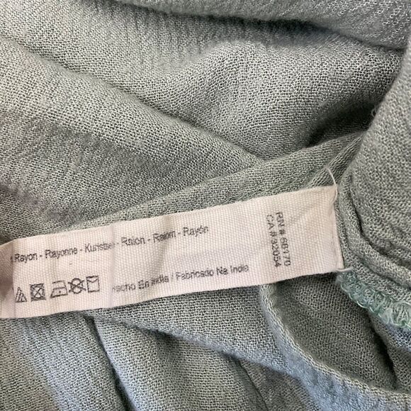 Urban Outfitters Smocked Wide Leg  jumpsuit Romper halter women‘s M green Boho - Picture 16 of 16